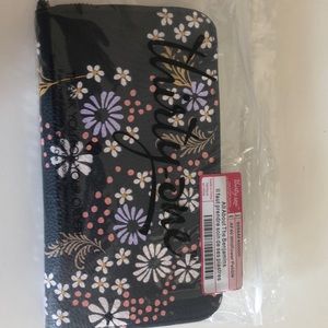 Thirty one all about the Benjamin’s wallet new